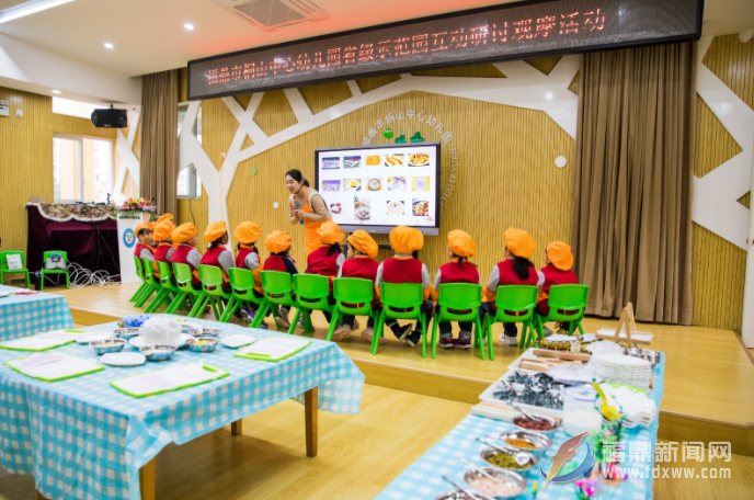 沙巴体育官网-全球顶级赛事直播-多样盘口玩法教育：从“有学上”迈向“上好学” 十年奋进实现大跨越